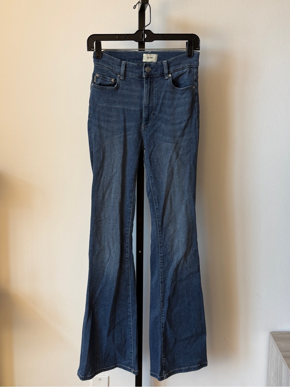 DL1961 Rachel Flare Ultra High Rise Instasculpt™ 34" Jeans Size 27 - Picture 4 of 8